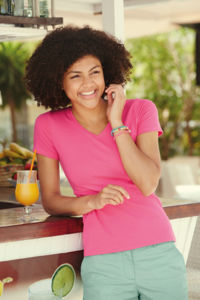Cugga | T Shirt publicitaire pour femme Fuchsia 1