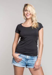 Fyca | T Shirt personnalisé pour femme 1
